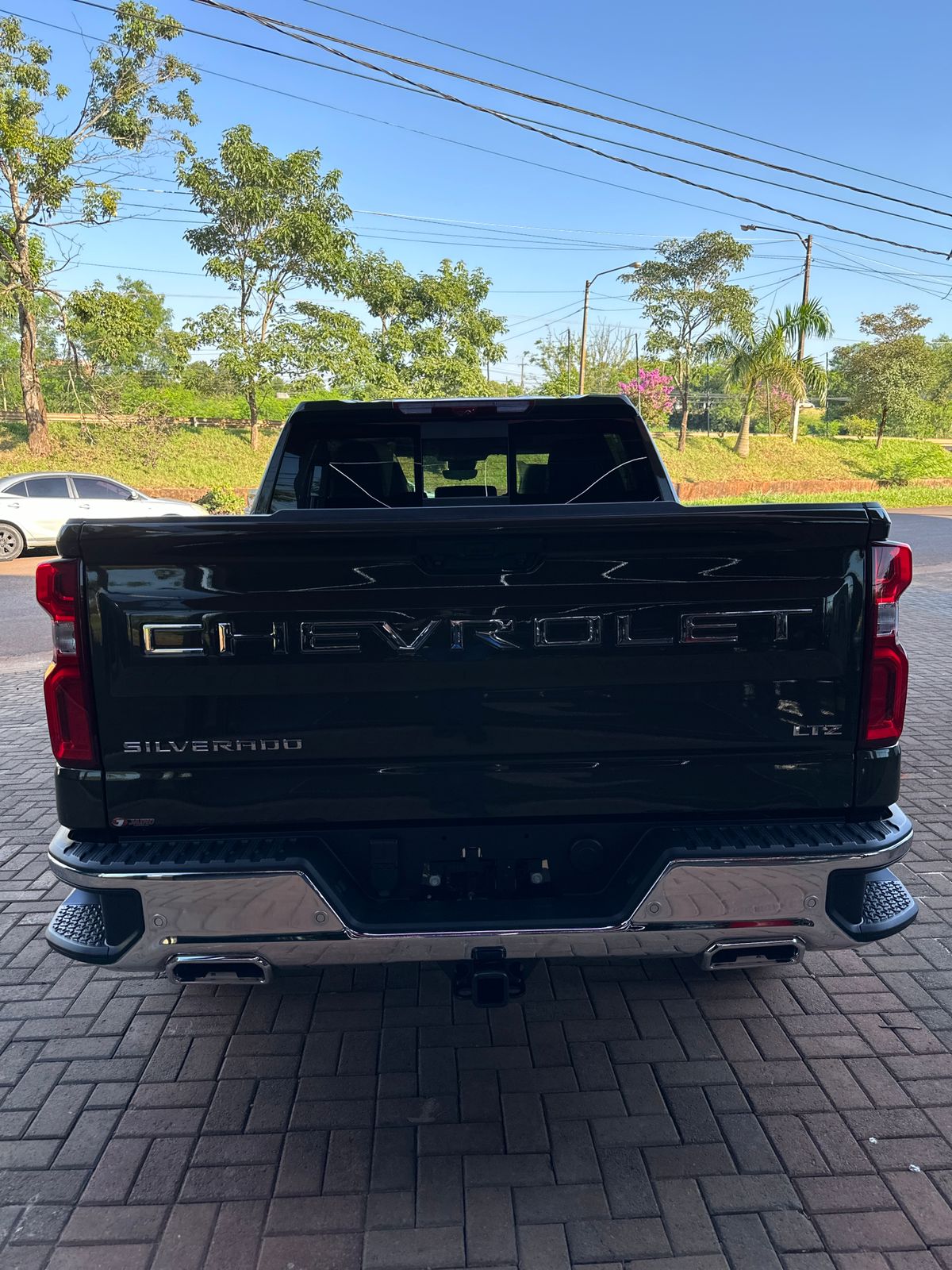 Letra Chevrolet niquelado - Silverado