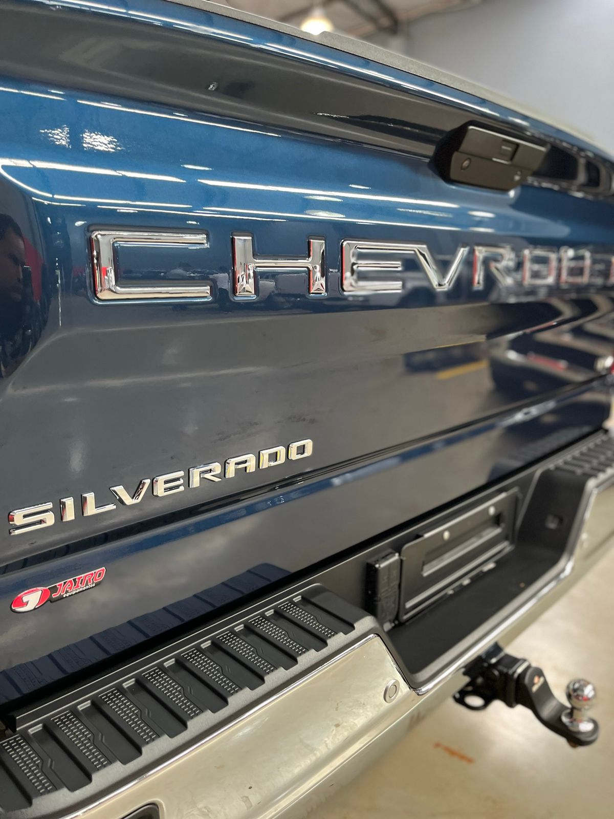 Letra Chevrolet niquelado - Silverado