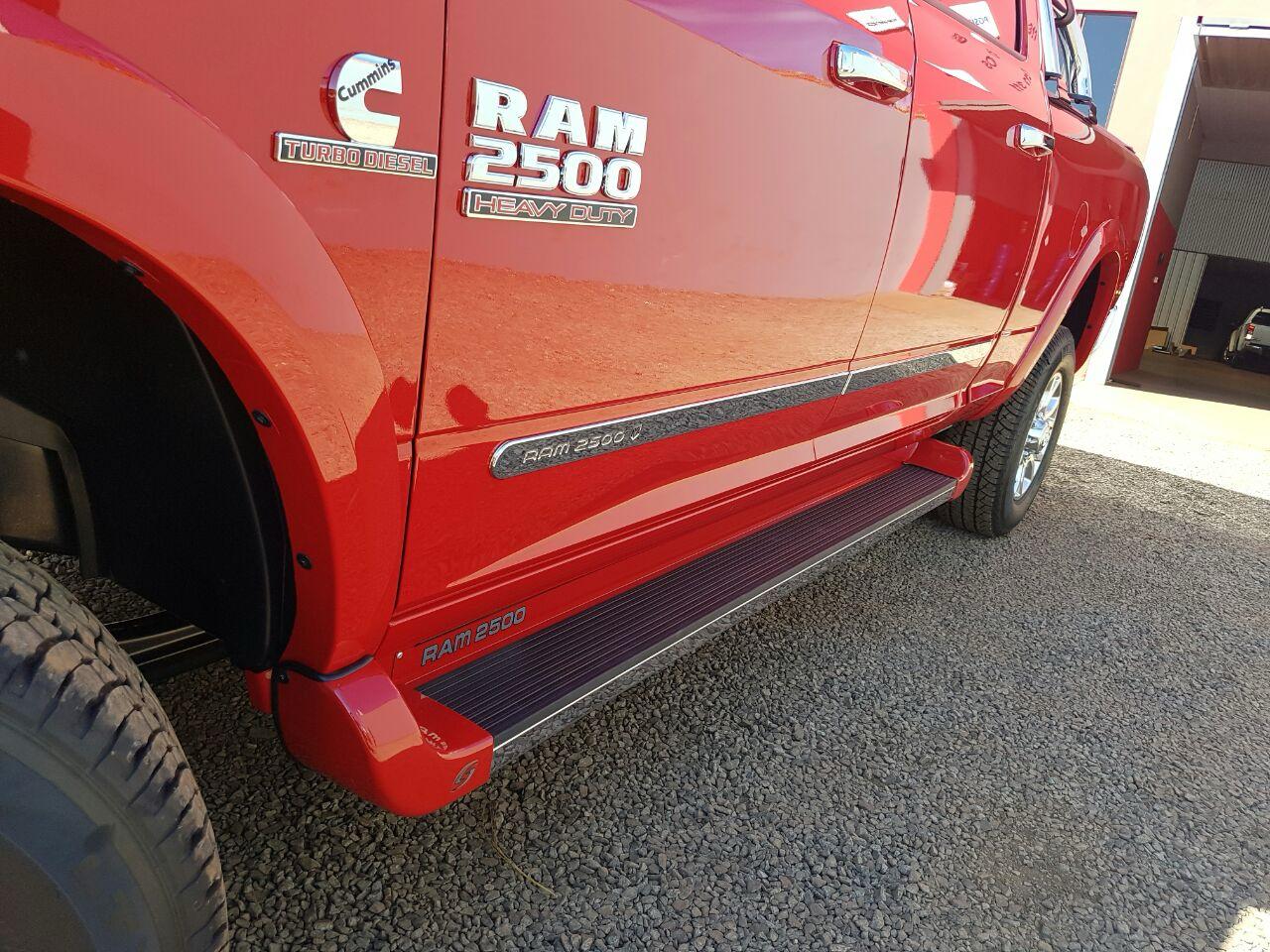 Estribera personalizada - Ram 2500