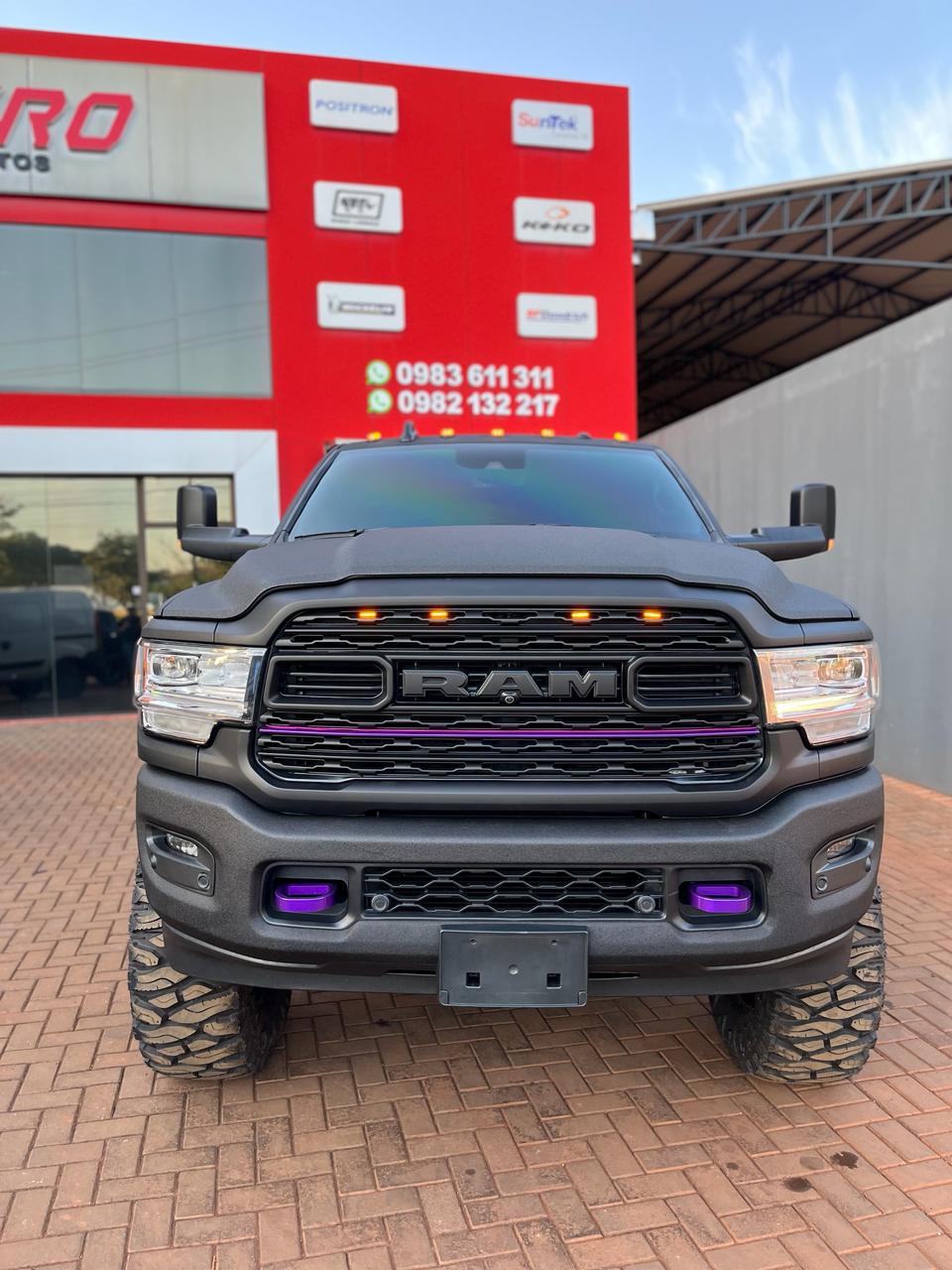 Personalización vip - Ram 2500