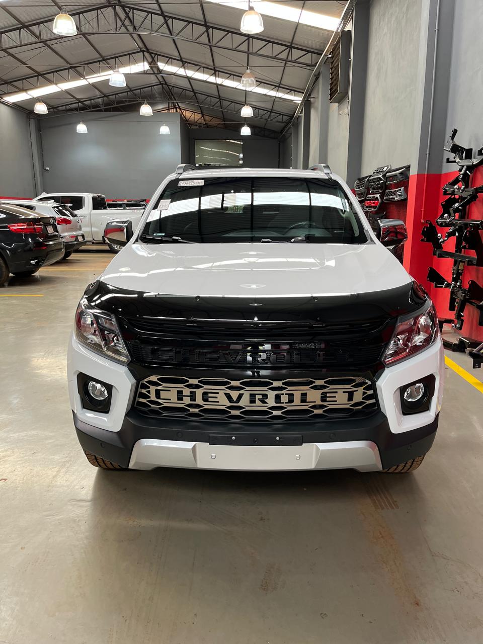 Grade fronta negra - S10