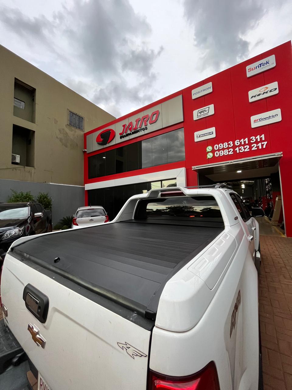 Tapa rígida retráctil automático Keko - S10 High Country